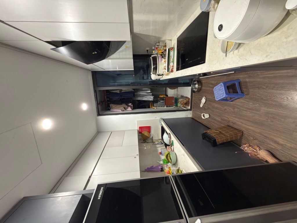 Bán nhà Nguyễn Trãi - diện tích 122m2 24 tầng - Lô góc - giá 12,9 tỷ