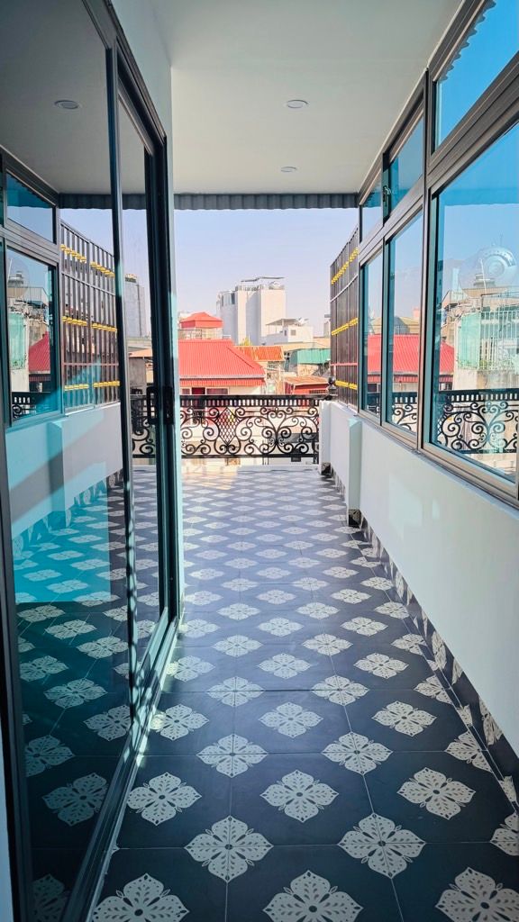 Bán nhà Võ Thị Sáu - diện tích 54m2 5 tầng - Lô góc, thang máy - giá 15,8 tỷ