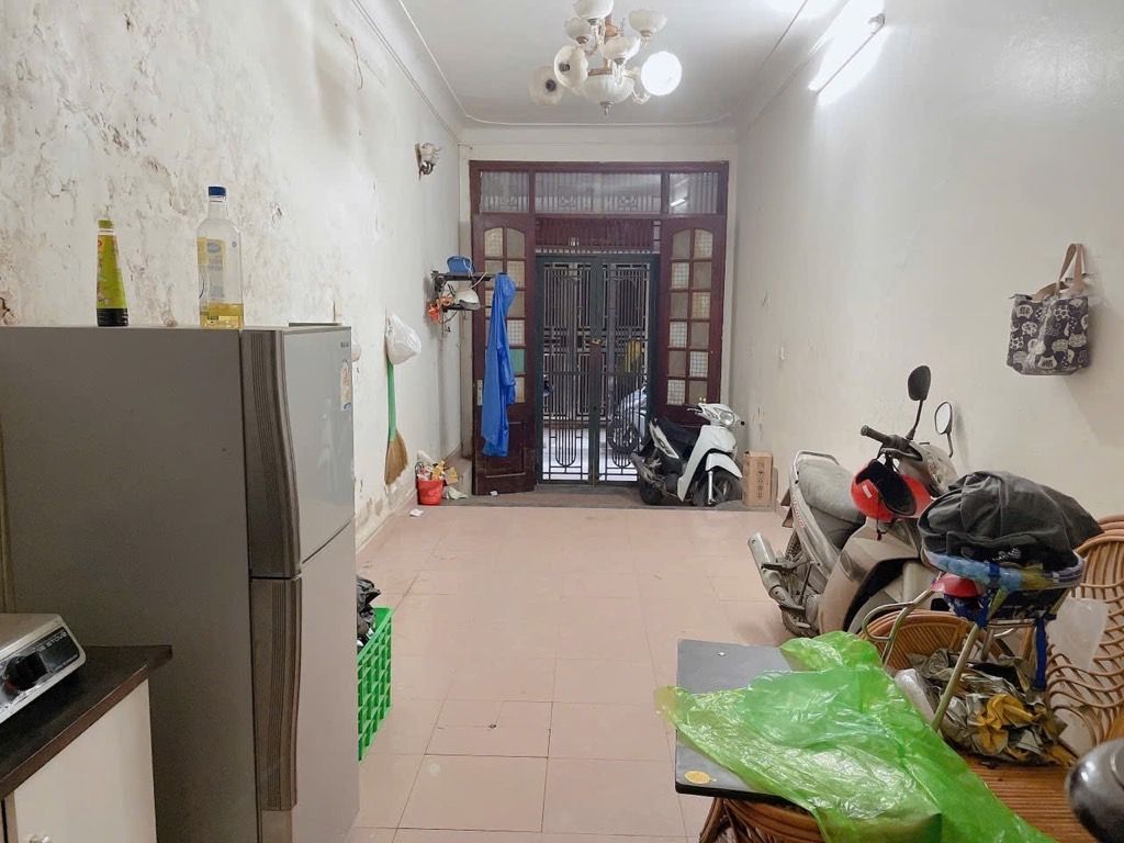 Bán nhà Phương Mai - diện tích 35.5m2 5 tầng - Nhà mặt ngõ 3m - giá 10 tỷ