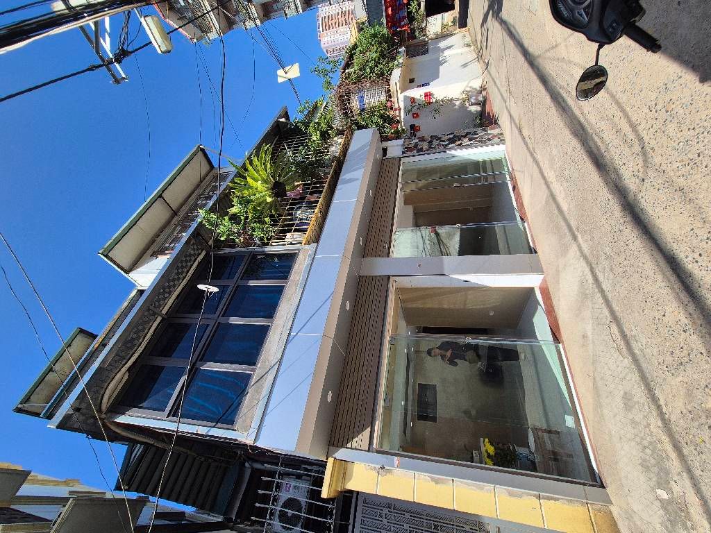 Bán nhà Tân Mai - diện tích 42,2m2 1 tầng - 3 mặt thoáng - giá 5,9 tỷ