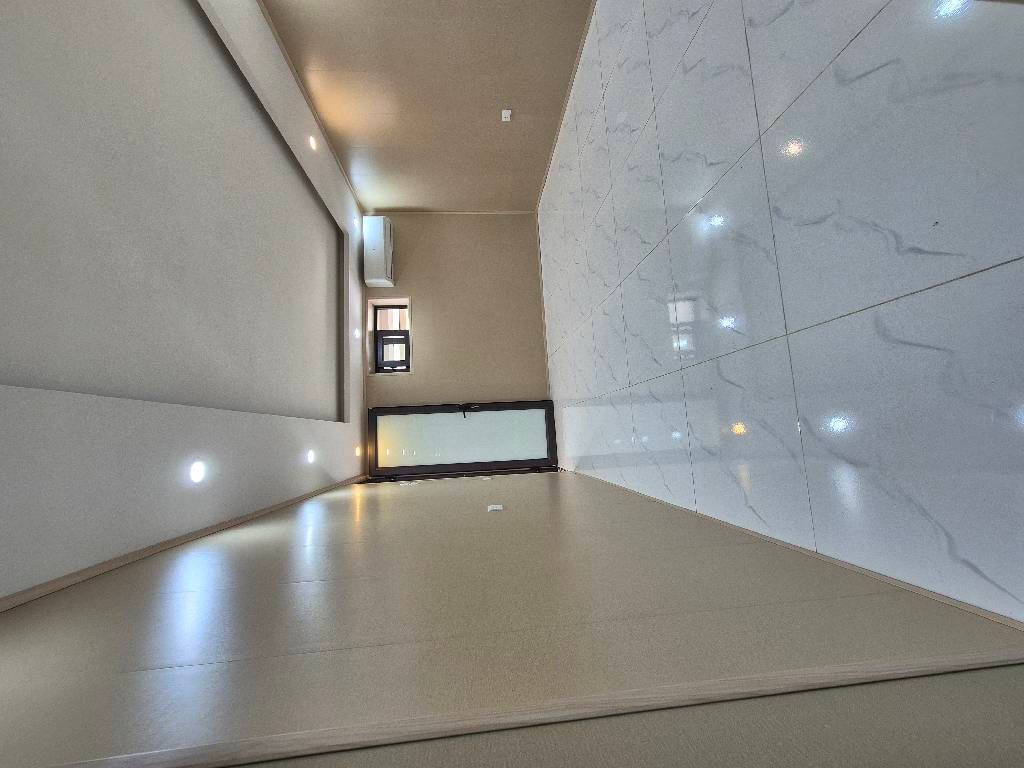 Bán nhà Tân Mai - diện tích 42,2m2 1 tầng - 3 mặt thoáng - giá 5,9 tỷ