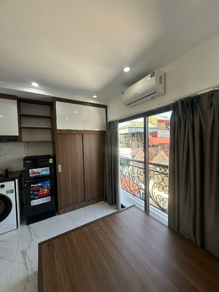 Bán nhà Kim Ngưu - diện tích 49.8m2 7 tầng - 12 phòng khép kín - giá 15,6 tỷ