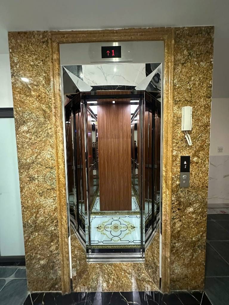 Bán nhà Kim Ngưu - diện tích 49.8m2 7 tầng - 12 phòng khép kín - giá 15,6 tỷ