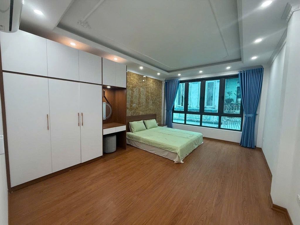 Bán nhà Tam Trinh - diện tích 39m2 6 tầng - Thang máy - giá 11,5 tỷ