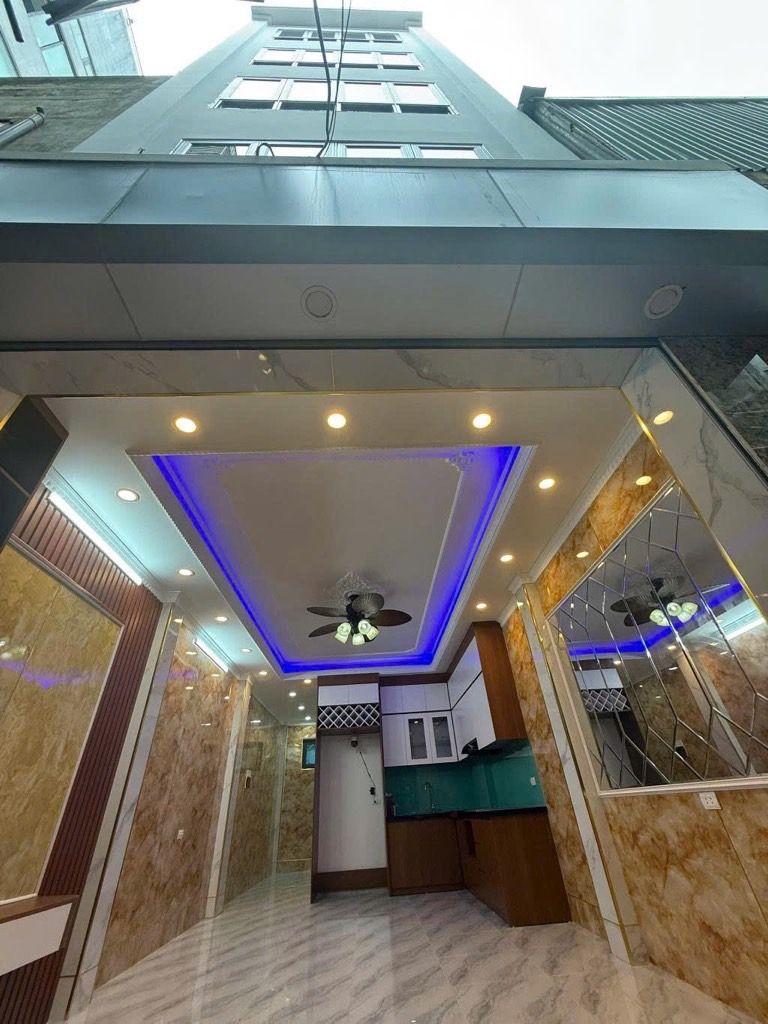 Bán nhà Tam Trinh - diện tích 39m2 6 tầng - Thang máy - giá 11,5 tỷ