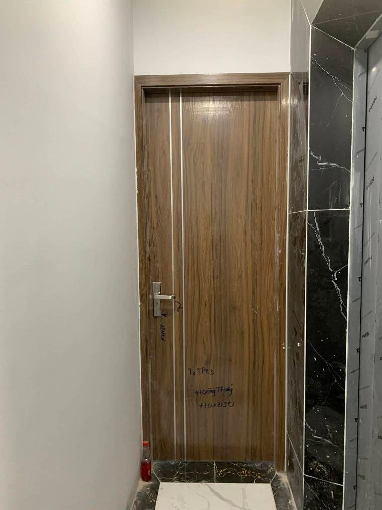 Bán nhà Văn Chương - diện tích 31m2 6 tầng - ô tô vào trong nhà - giá 13,6 tỷ