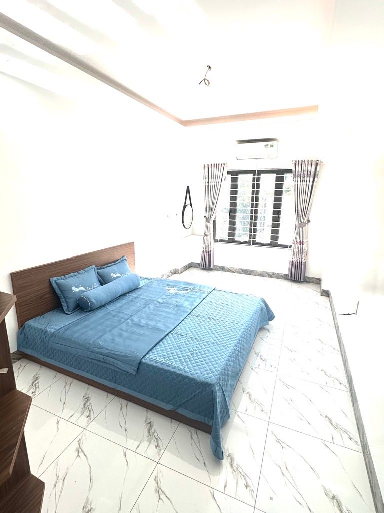 Bán nhà Ngũ Nhạc - diện tích 36m2 5 tầng - ô tô vào nhà - giá 7,35 tỷ