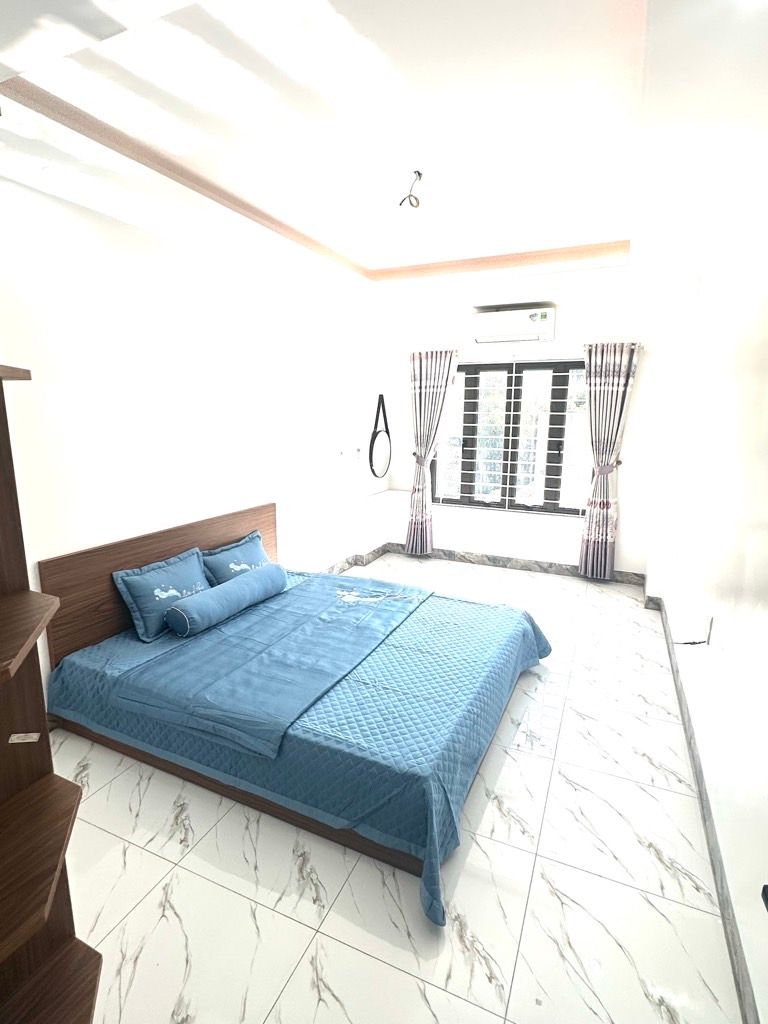 Bán nhà Ngũ Nhạc - diện tích 36m2 5 tầng - ô tô vào nhà - giá 7,35 tỷ