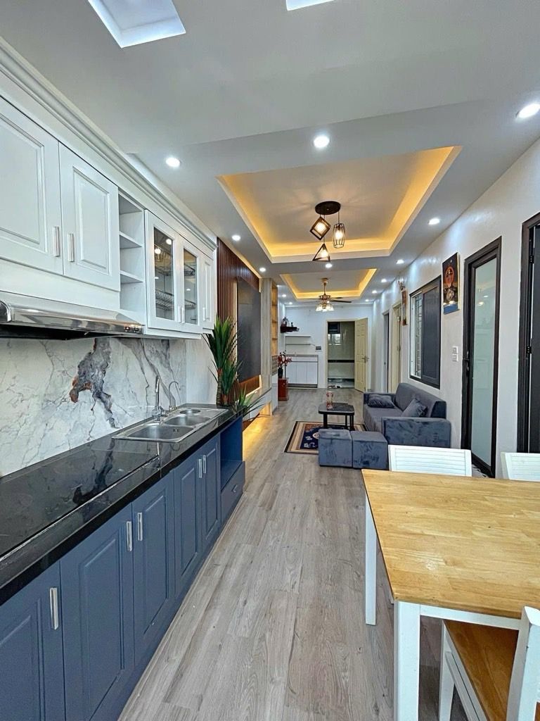 Bán nhà Nguyễn Phan Chánh - diện tích 72m2 1 tầng - Căn hộ Penthouse đẹp - giá 3,5 tỷ