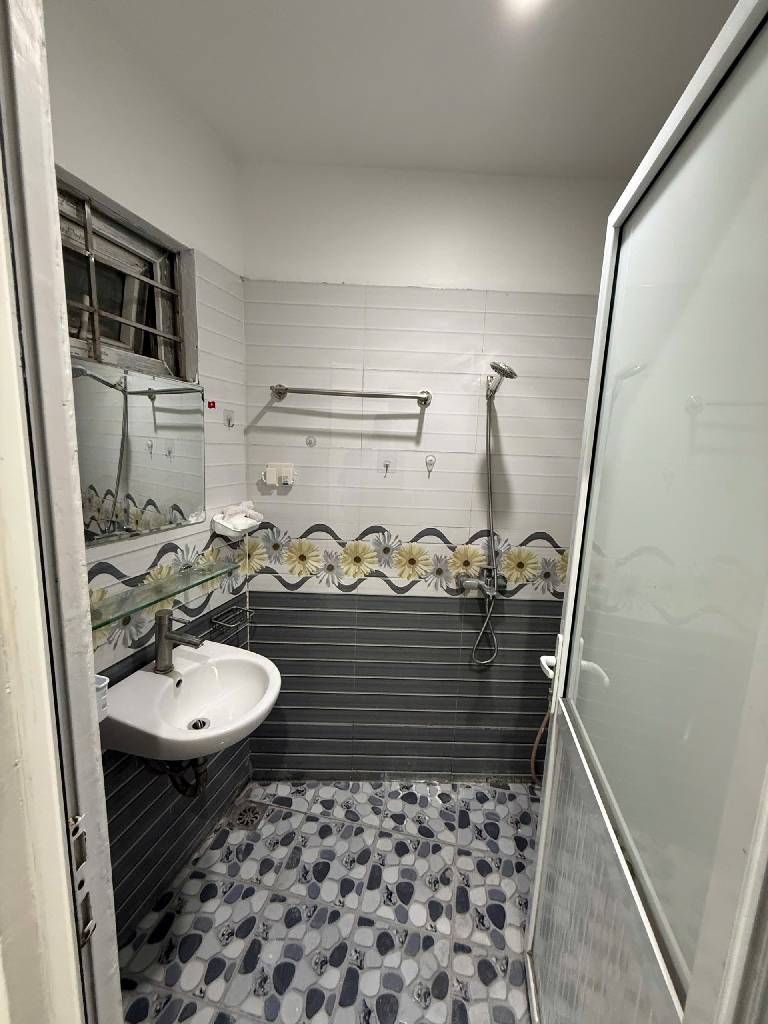 Bán nhà Khương Đình - diện tích 55m2 3 tầng - Cực hiếm - giá 2,25 tỷ