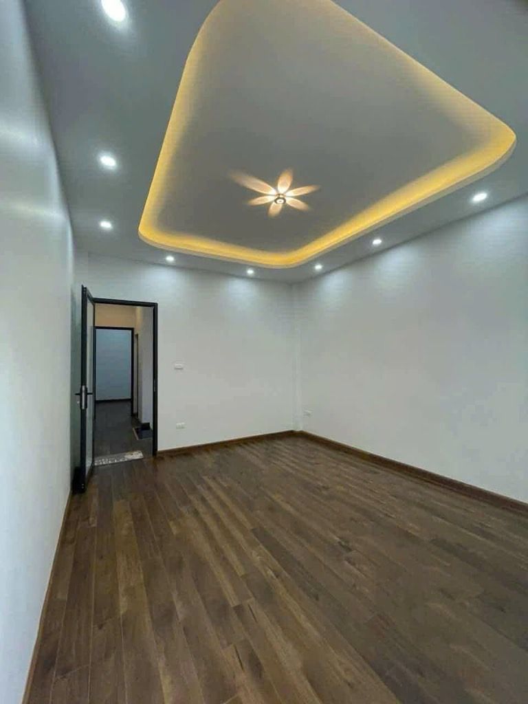 Bán nhà Định Công Thượng - diện tích 40.8m2 2 tầng - Cực hiếm - giá 3,18 tỷ