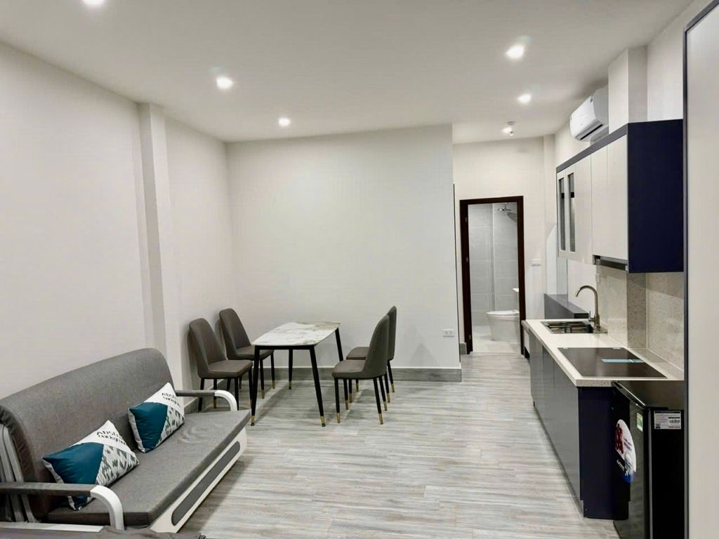 Bán nhà ngõ Linh Quang - diện tích 35,2m2 7 tầng - Nhà lô góc 2 mặt thoáng - giá 11,8 tỷ