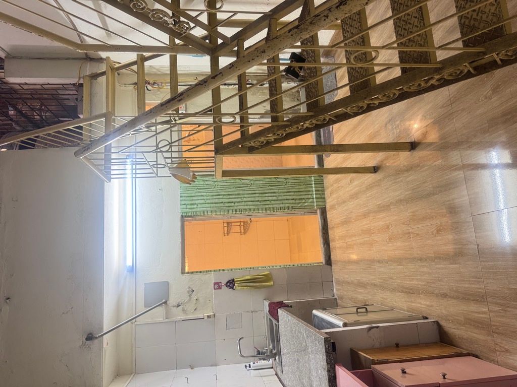 Bán nhà Bùi Xương Trạch - diện tích 70.5m2 2 tầng - Ô tô gần nhà - giá 14,6 tỷ