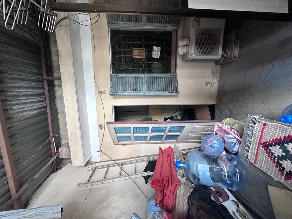 Bán nhà Hòa Bình - diện tích 31,6m2 3 tầng - ô tô đỗ cửa - giá 11 tỷ