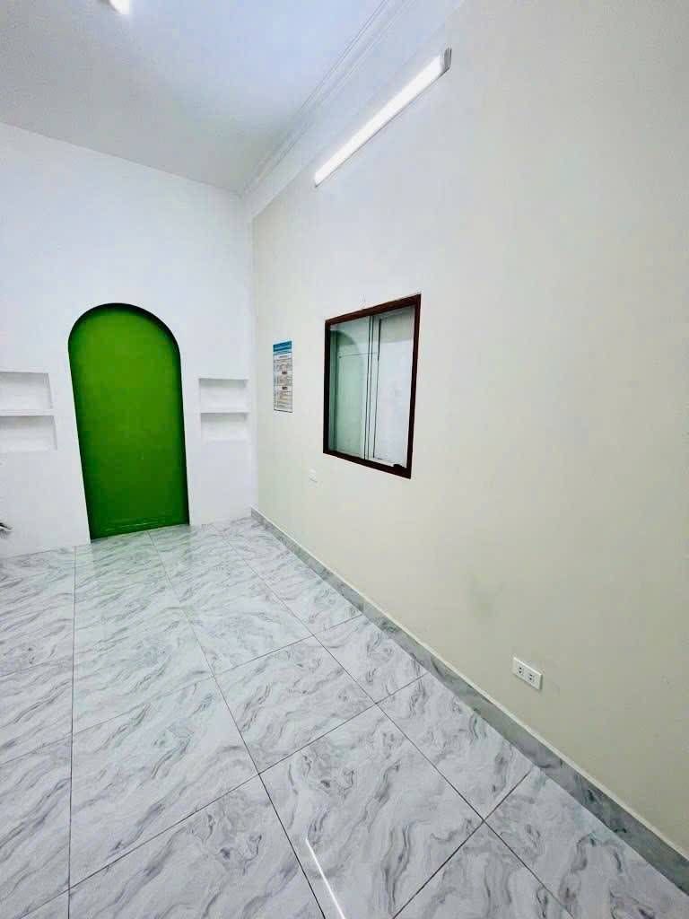 Bán nhà Nguyễn Lương Bằng - diện tích 30,4m2 3 tầng - ô tô tránh - giá 9,5 tỷ