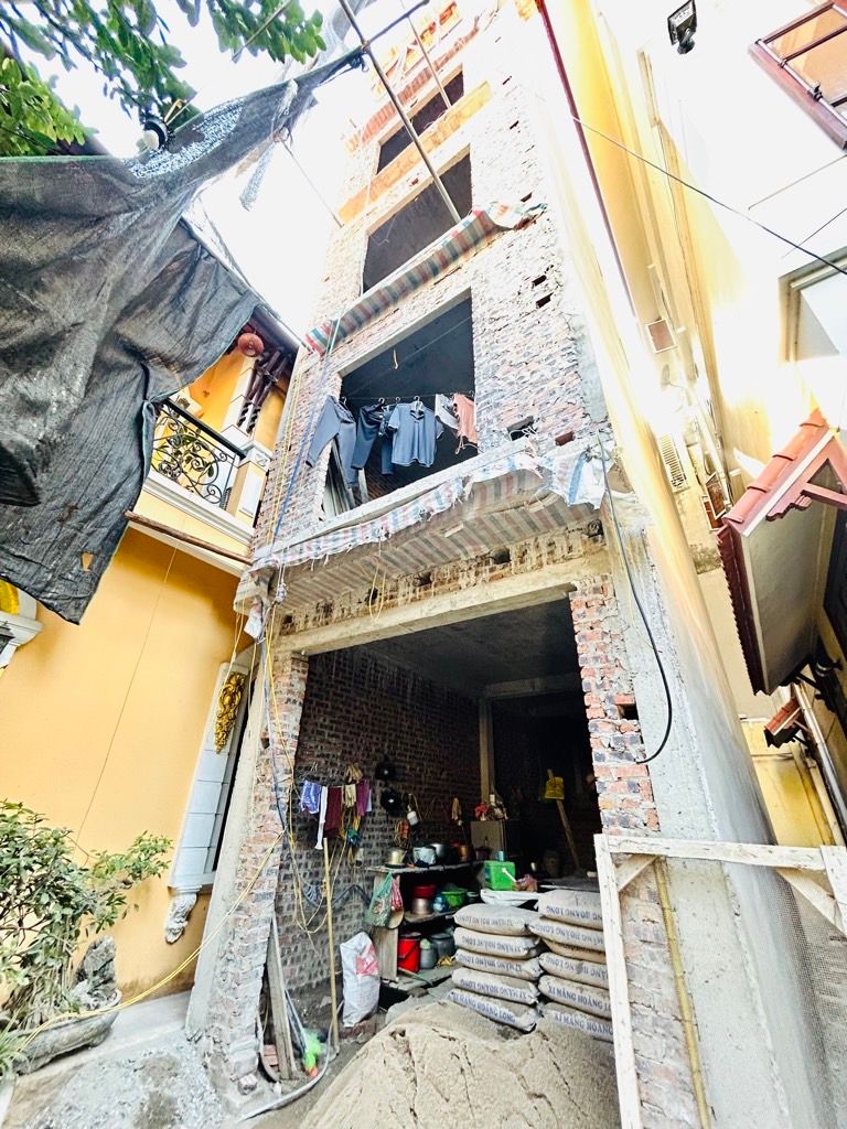 Bán nhà Lĩnh Nam - diện tích 37m2 6 tầng - Lô góc, thang máy - giá 9,8 tỷ