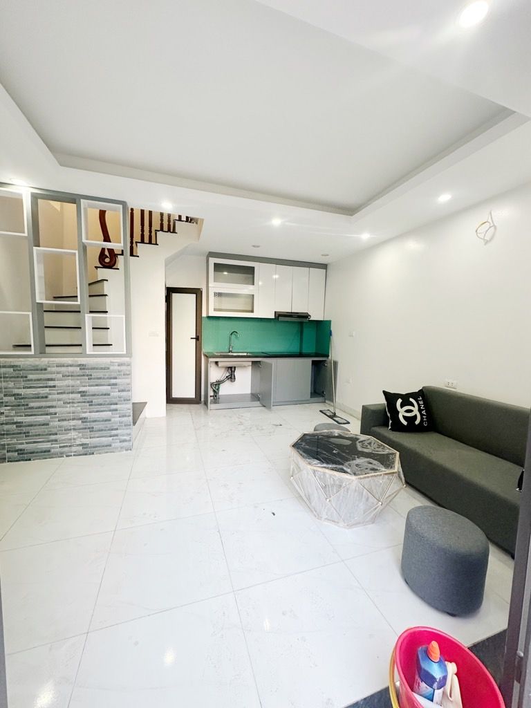 Bán nhà Vĩnh Hưng - diện tích 20m2 3 tầng - Lô góc - giá 3,4 tỷ