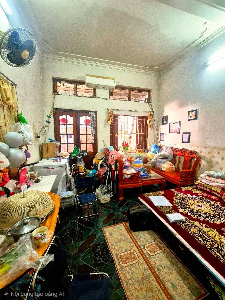 Bán nhà Hoàng Mai - diện tích 161m2 2 tầng - Ô tô tránh - giá 19,75 tỷ