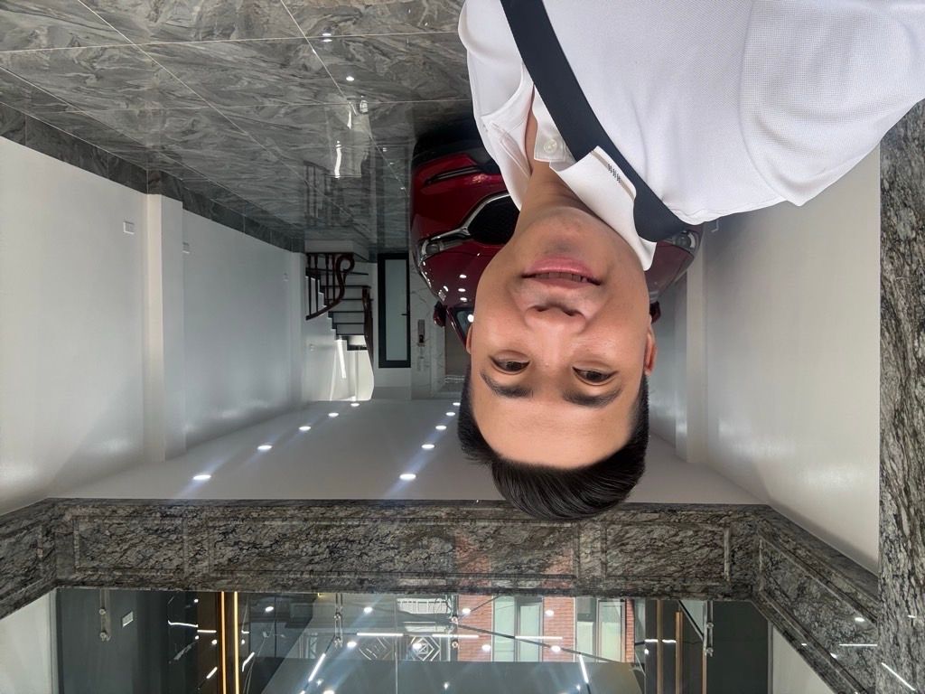 Bán nhà Lĩnh Nam - diện tích 52.2m2 7 tầng - Ô tô đỗ tránh - giá 24,8 tỷ