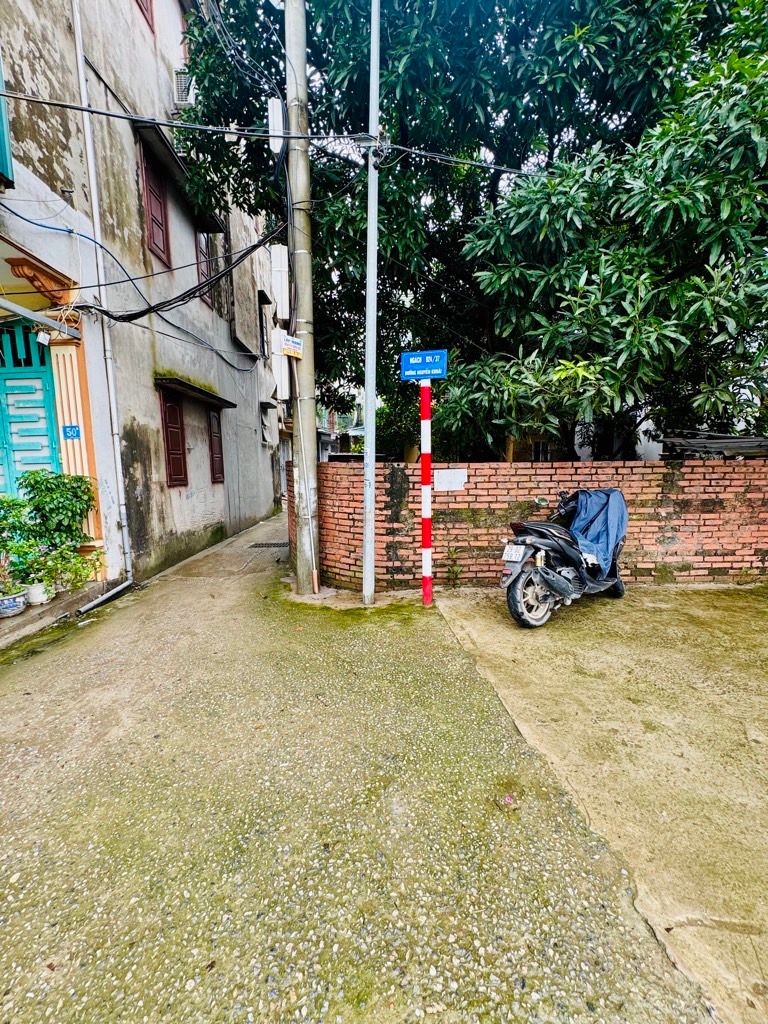 Bán nhà Thanh Đàm - diện tích 30.5m2 4 tầng - Ô TÔ CÁCH NHÀ 10M - giá 6,5 tỷ