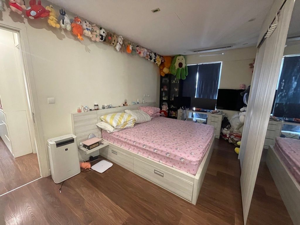 Bán nhà Nguyễn Huy Tưởng - diện tích 97,8m2 1 tầng - Căn hộ lô góc - giá 12,6 tỷ