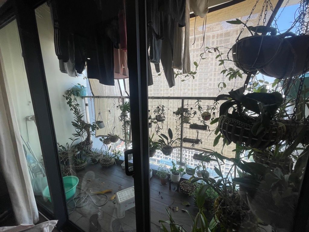 Bán nhà Nguyễn Huy Tưởng - diện tích 97,8m2 1 tầng - Căn hộ lô góc - giá 12,6 tỷ