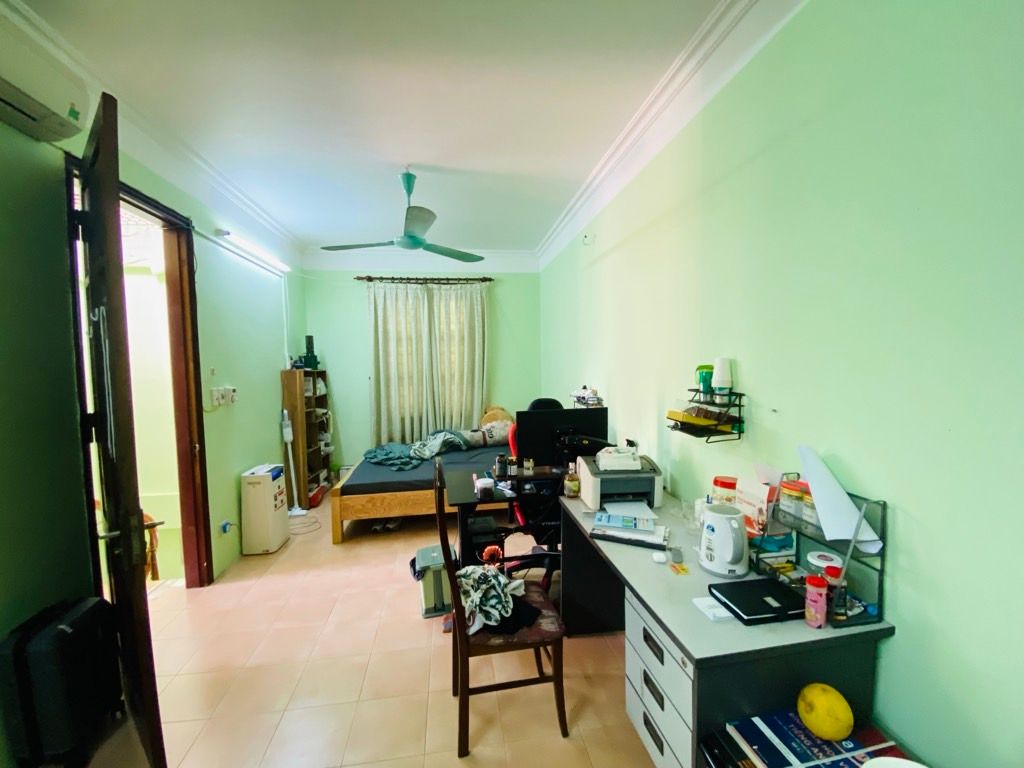 Bán nhà Đặng Văn Ngữ - diện tích 64.7m2 3 tầng - Lô góc - giá 19,7 tỷ