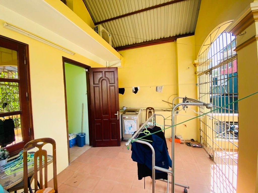 Bán nhà Đặng Văn Ngữ - diện tích 64.7m2 3 tầng - Lô góc - giá 19,7 tỷ