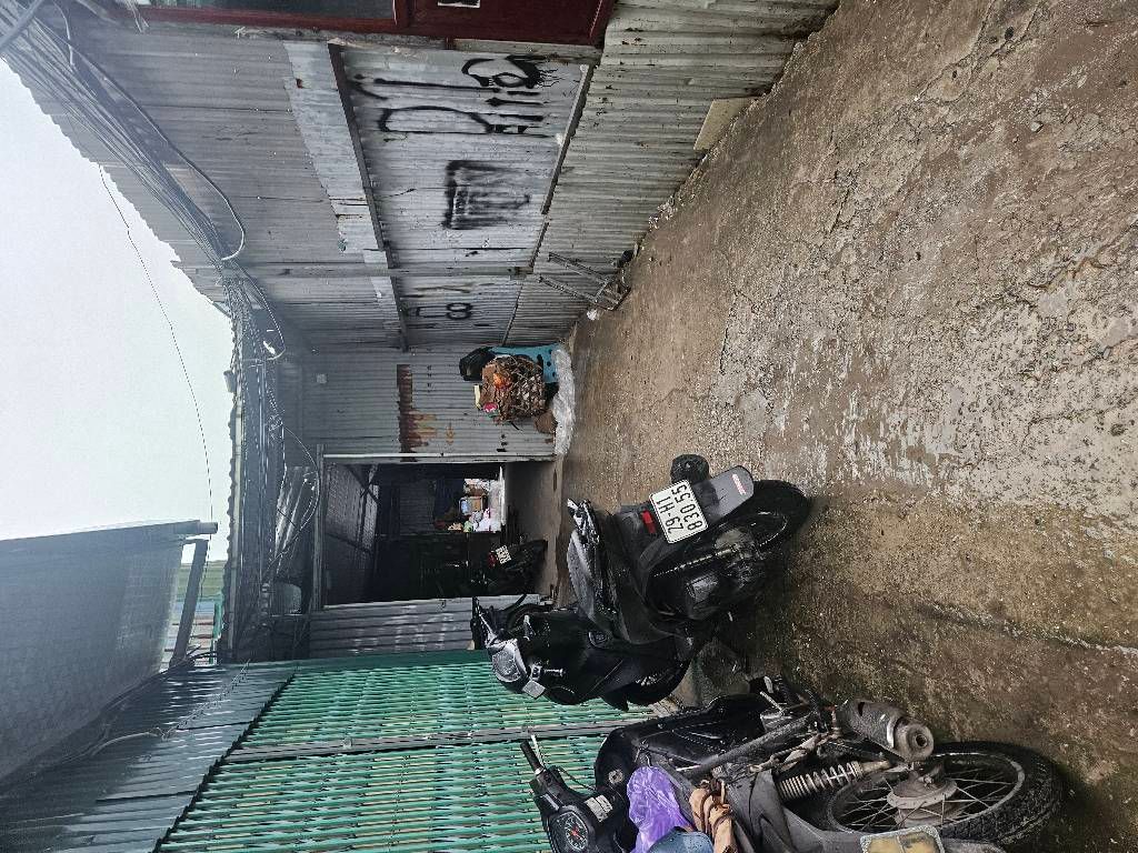 Bán nhà Định Công Hạ - diện tích 40.2m2 2 tầng - Ô tô đỗ cửa - giá 2,45 tỷ