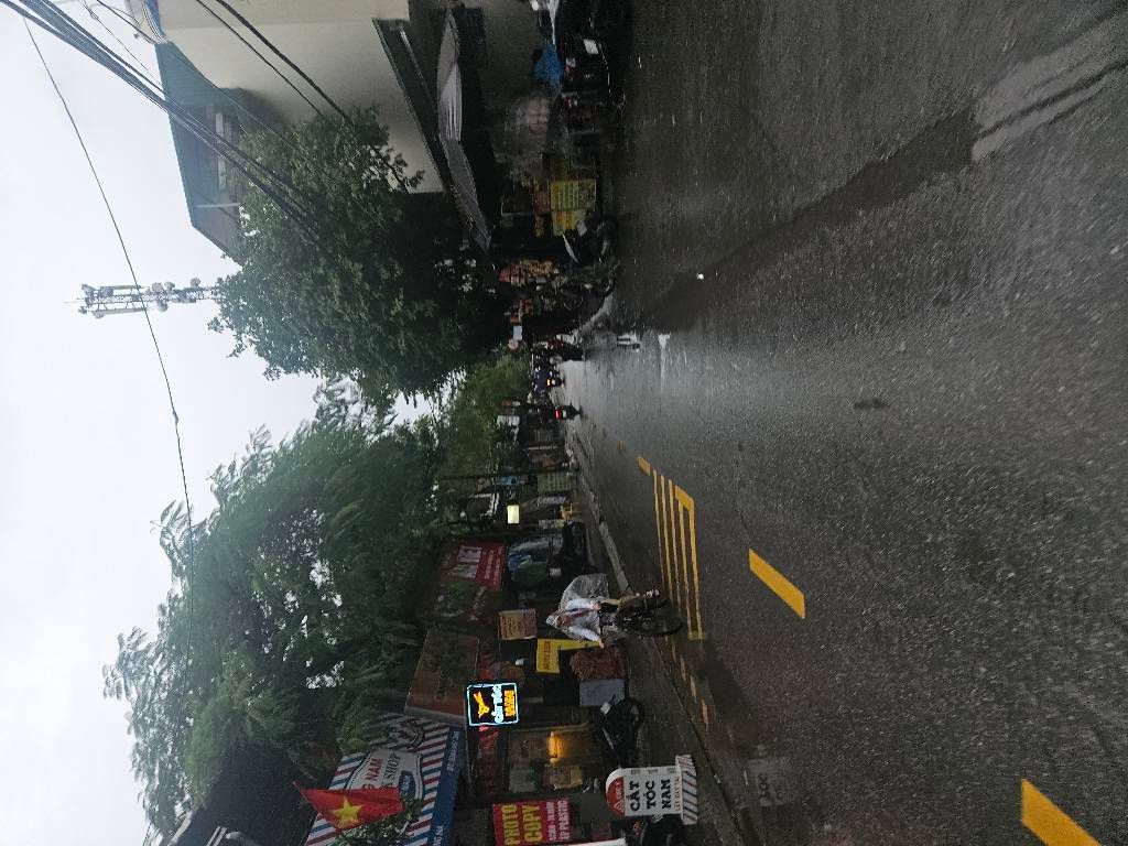 Bán nhà Định Công Hạ - diện tích 40.2m2 2 tầng - Ô tô đỗ cửa - giá 2,45 tỷ