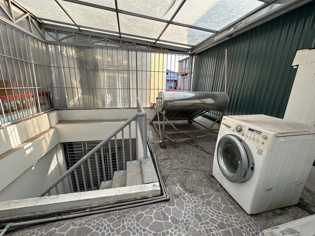 Bán nhà Bạch Đằng - diện tích 50.9m2 3 tầng - ô tô đỗ cửa - giá 14,6 tỷ