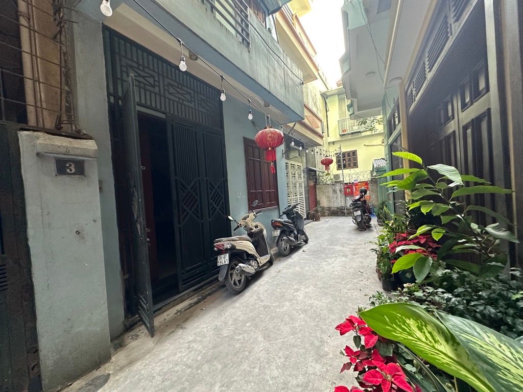 Bán nhà Bạch Đằng - diện tích 50.9m2 3 tầng - ô tô đỗ cửa - giá 14,6 tỷ