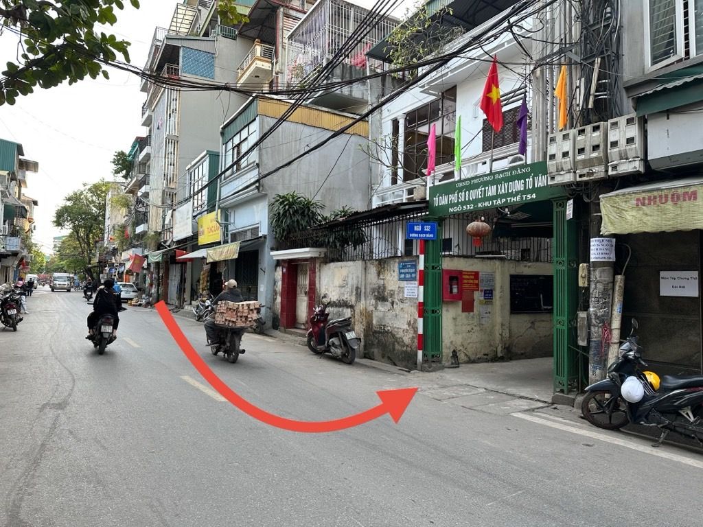 Bán nhà Bạch Đằng - diện tích 50.9m2 3 tầng - ô tô đỗ cửa - giá 14,6 tỷ