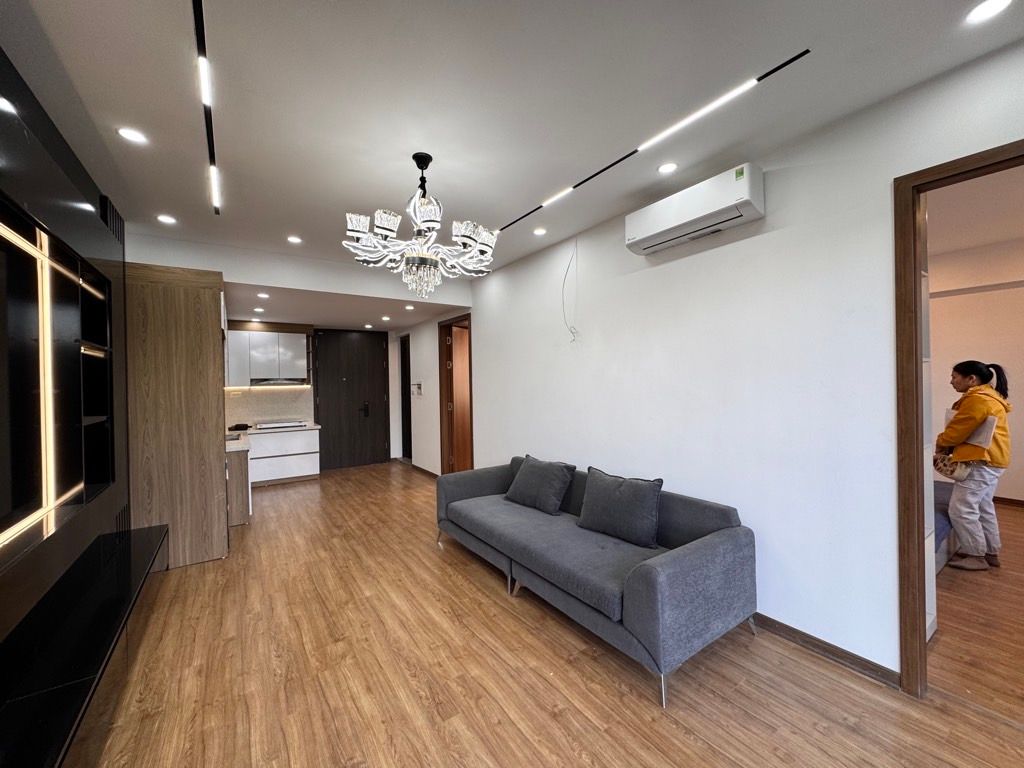 Bán nhà Đền Lừ - diện tích 70m2 5 tầng - Lô góc thoáng vĩnh viễn - giá 5,5 tỷ