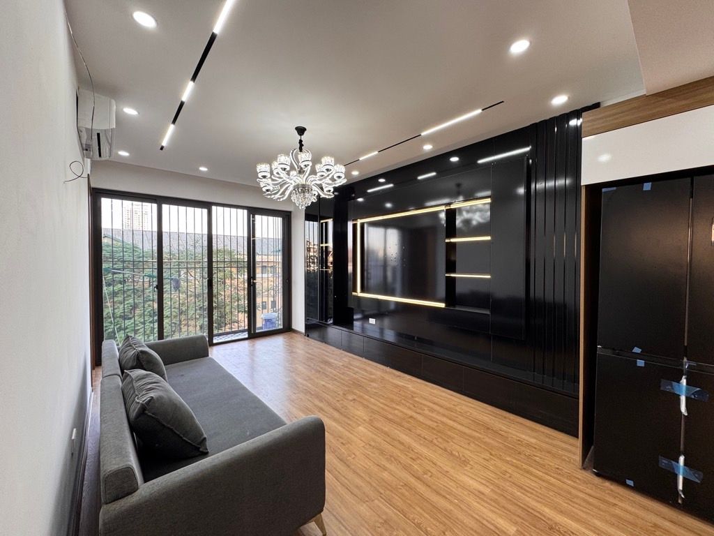 Bán nhà Đền Lừ - diện tích 70m2 5 tầng - Lô góc thoáng vĩnh viễn - giá 5,5 tỷ