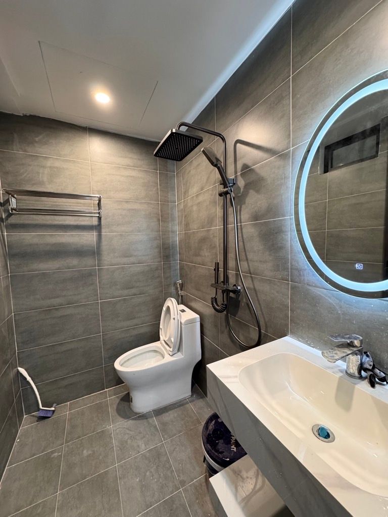 Bán nhà Đền Lừ - diện tích 70m2 5 tầng - Lô góc thoáng vĩnh viễn - giá 5,5 tỷ