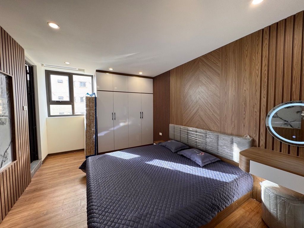 Bán nhà Đền Lừ - diện tích 70m2 5 tầng - Lô góc thoáng vĩnh viễn - giá 5,5 tỷ