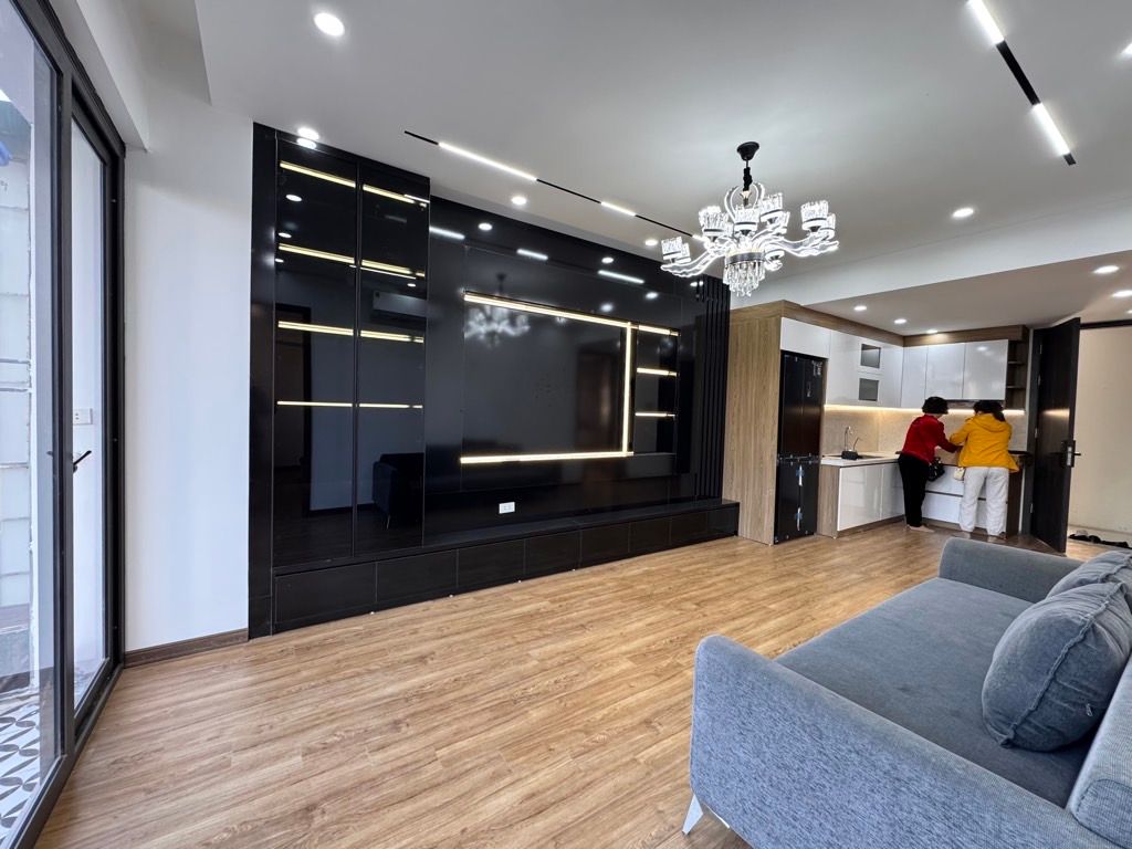 Bán nhà Đền Lừ - diện tích 70m2 5 tầng - Lô góc thoáng vĩnh viễn - giá 5,5 tỷ