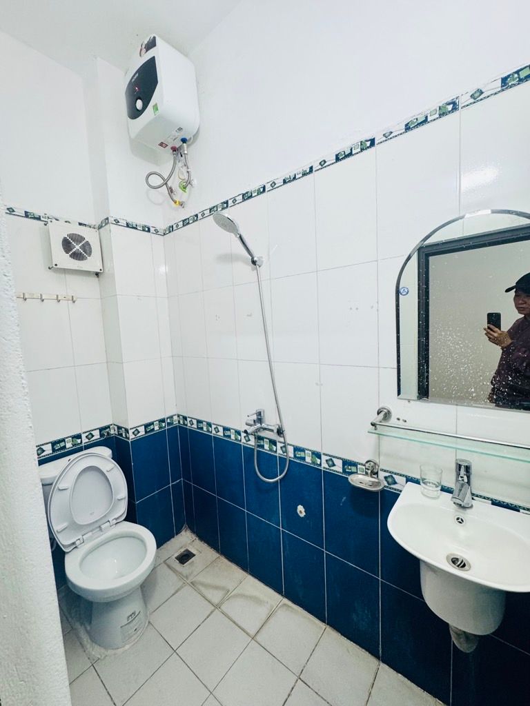 Bán nhà Lĩnh Nam - diện tích 30m2 4 tầng - Ngõ 225 nông, gần phố - giá 7,95 tỷ