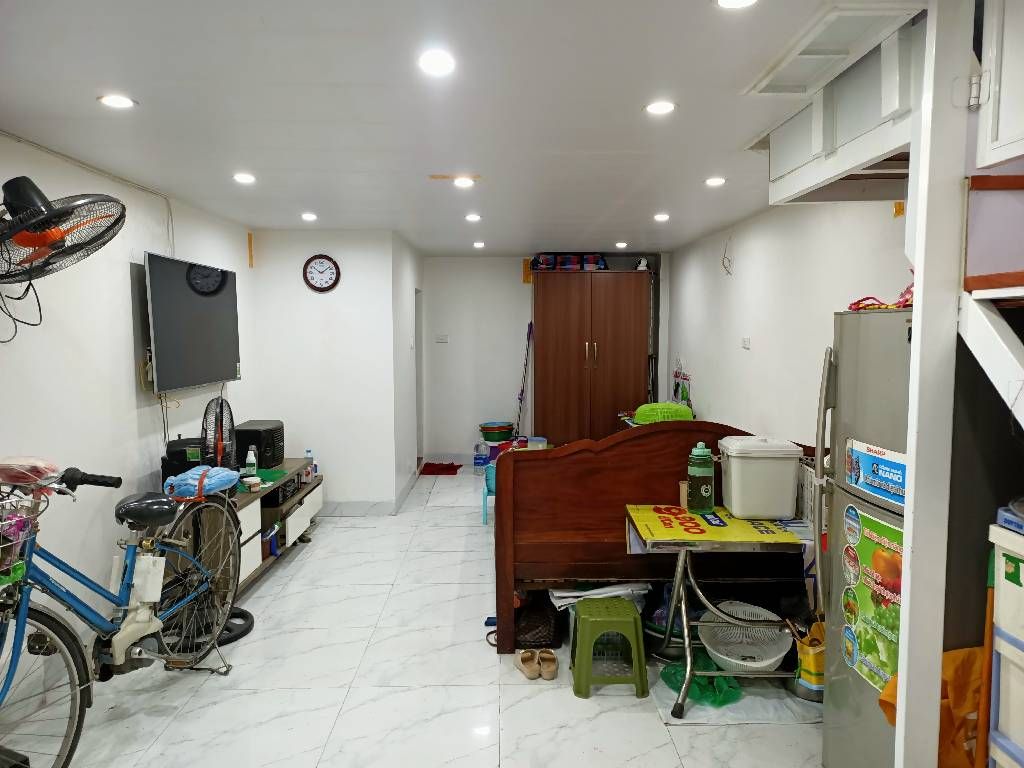 Bán nhà Tam Trinh - diện tích 28.8m2 2 tầng - Nhà mặt ngõ kinh doanh - giá 1,8 tỷ