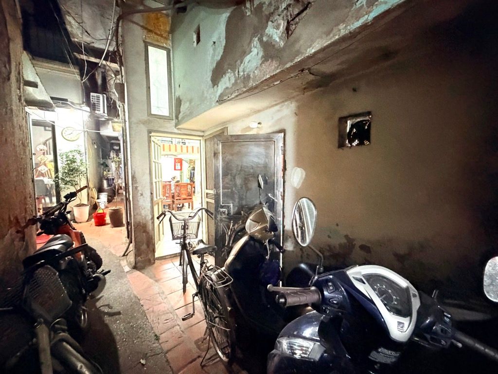 Bán nhà Bạch Mai - diện tích 48m2 2 tầng - Hàng hiếm - giá 6,8 tỷ