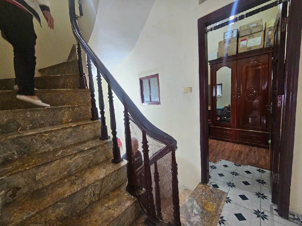 Bán nhà Kim Giang - diện tích 34.1m2 4 tầng - ô tô tránh - giá 11,5 tỷ