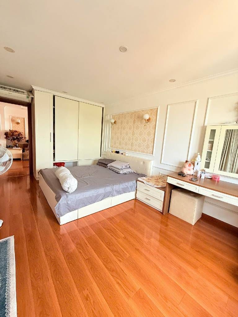 Bán nhà Hưng Thịnh - diện tích 106m2 1 tầng - Lô góc - giá 7,6 tỷ