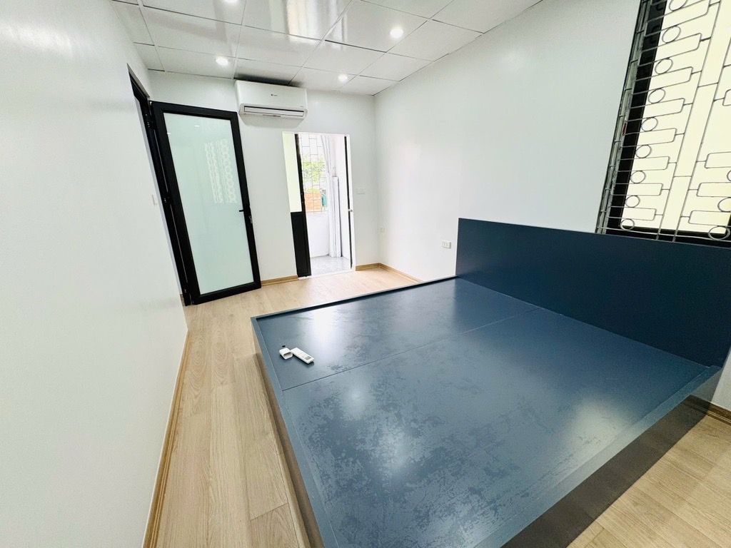 Bán nhà Tân Khai - diện tích 40m2 2 tầng - Ô tô đỗ cổng - giá 2,5 tỷ