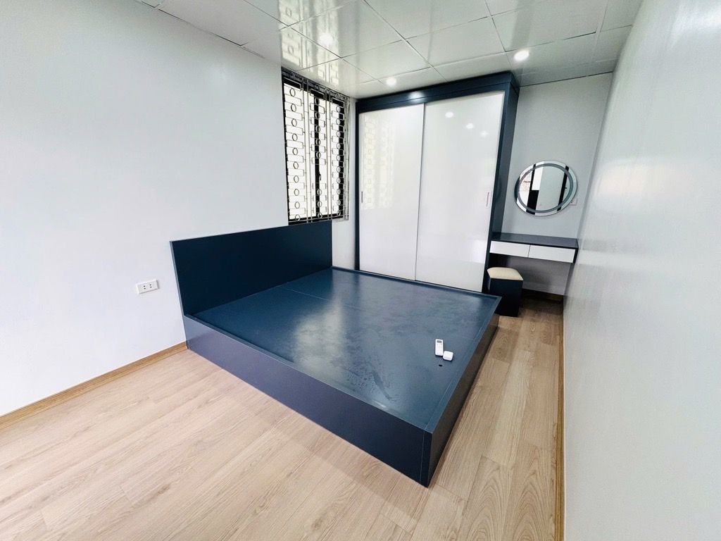 Bán nhà Tân Khai - diện tích 40m2 2 tầng - Ô tô đỗ cổng - giá 2,5 tỷ