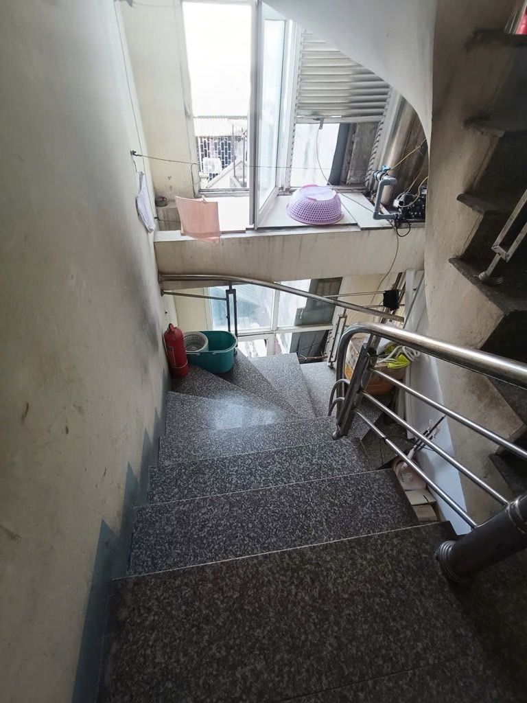 Bán nhà Bạch Mai - diện tích 36m2 1 tầng - CĂN HỘ CHUNG CƯ MINI - giá 1,7 tỷ