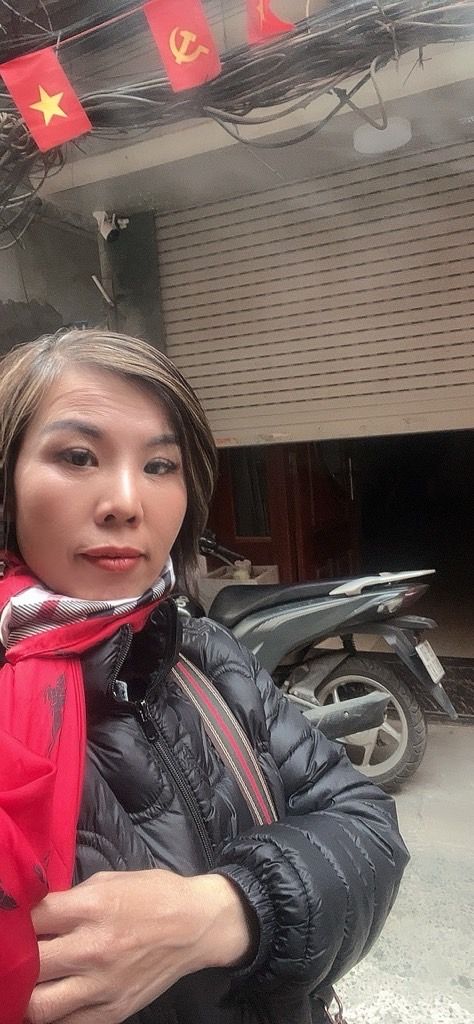 Bán nhà Trần Hữu Tước - diện tích 40m2 7 tầng - Nhà đầy đủ nội thất - giá 11,8 tỷ