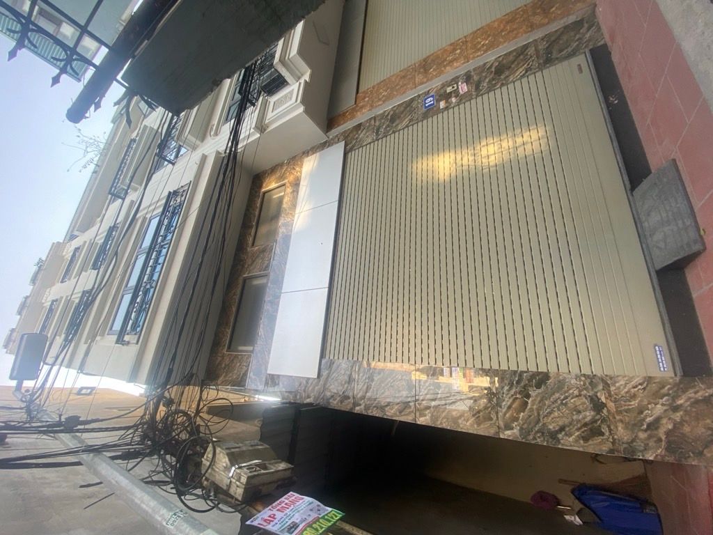 Bán nhà Bằng Liệt - diện tích 36m2 5 tầng - Lô góc, trước nhà thoáng sáng - giá 8,6 tỷ