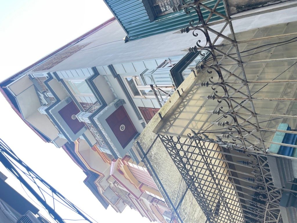 Bán nhà Bùi Xương Trạch - diện tích 62.7m2 5 tầng - Nhà khung cột bê tông chắc chắn - giá 12,4 tỷ