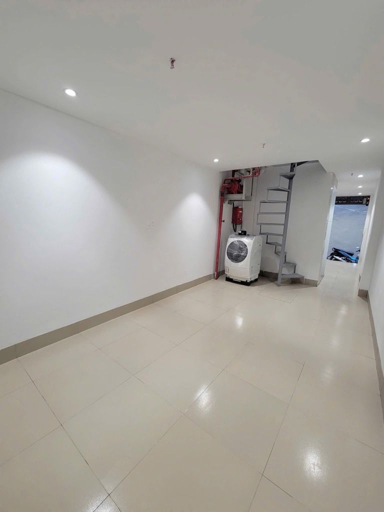 Bán nhà Phan Đình Giót - diện tích 37m2 6 tầng - Thang máy - giá 10,9 tỷ